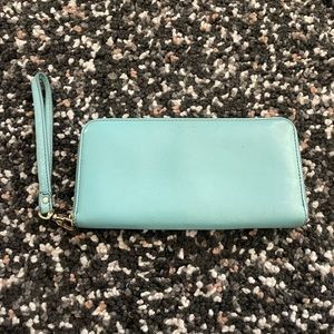 Fossil Logan zip up wallet